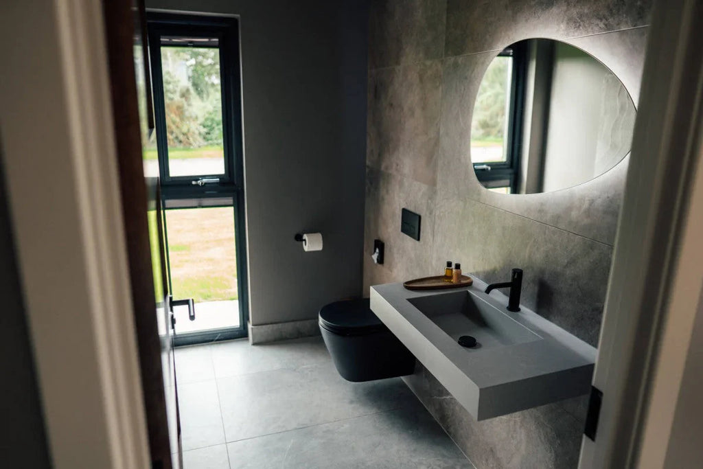 Oak & Ember Lodge