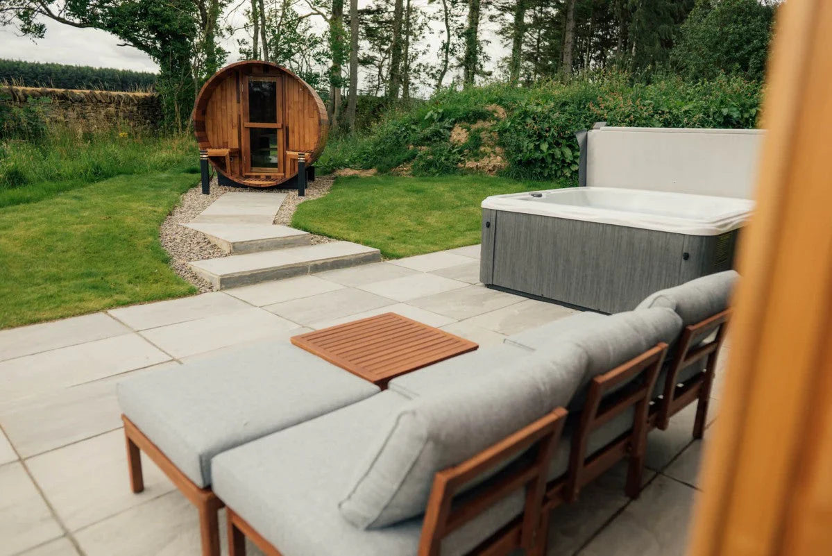 Oak & Ember Lodge