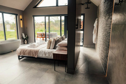 Oak & Ember Lodge